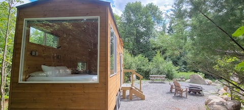 Trailside Stays - Tiny House in the Woods-Blue Jay