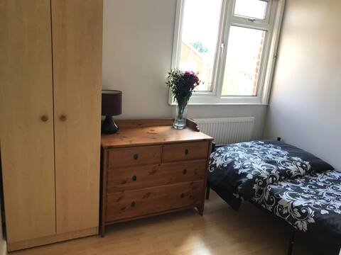 Single Private Room for rent