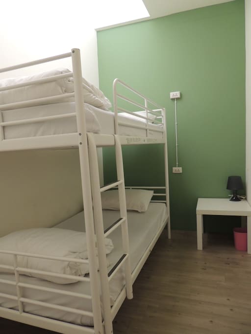 Room with no window