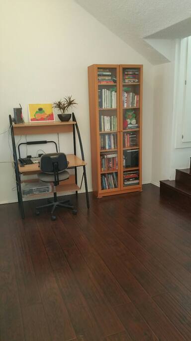 Lots of room to work or work out