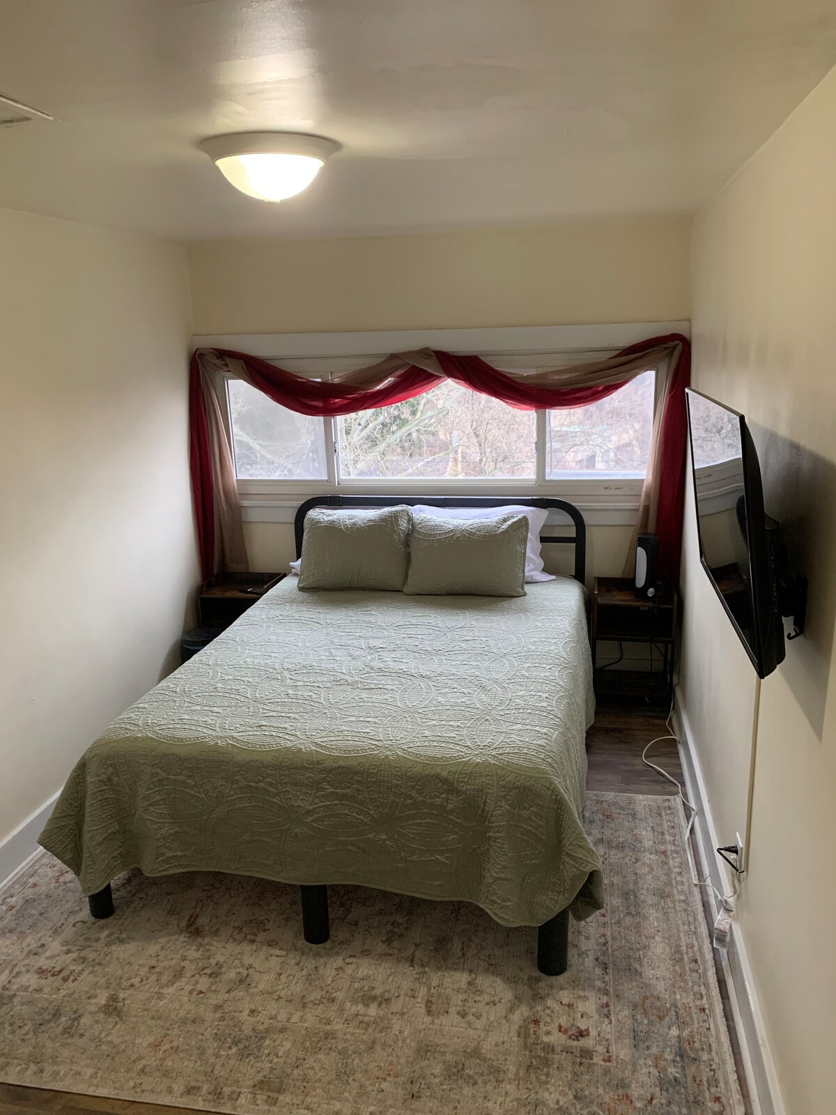 საძინებელი 3