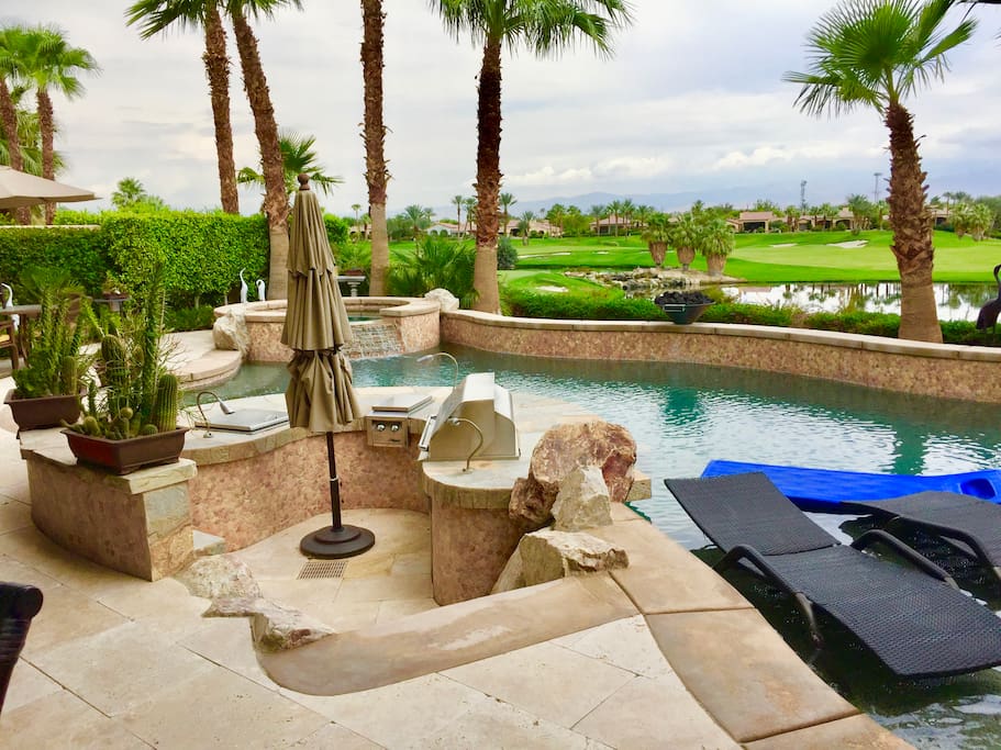 Patio, BBQ, Pool, Spa, Golf Course & Mountains
