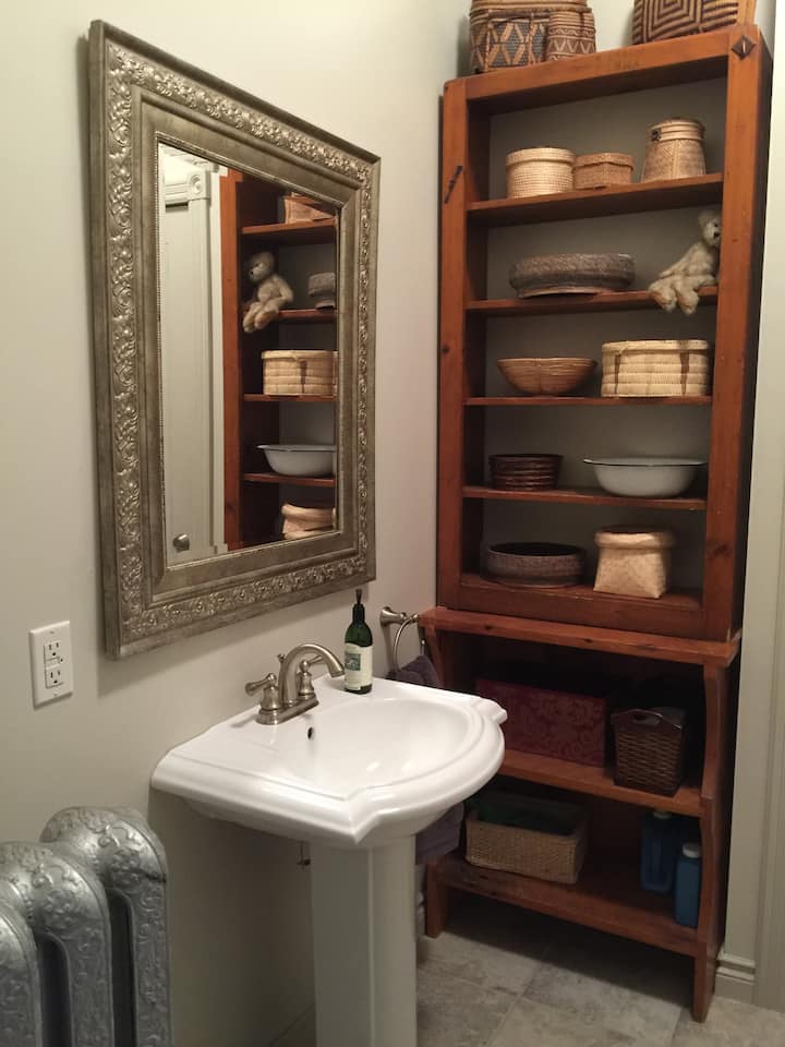 7 Best Airbnb Vacation Rentals In Campbellford, Canada Updated 2024