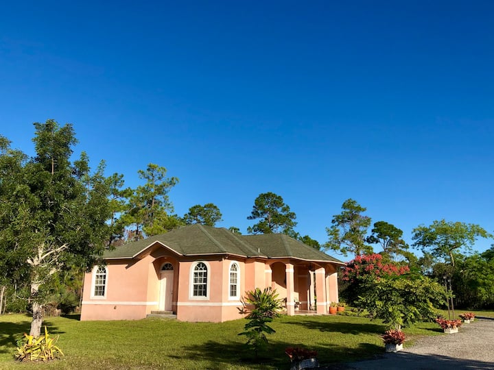 Sunset Hide A Way Entire Guest House - Florida