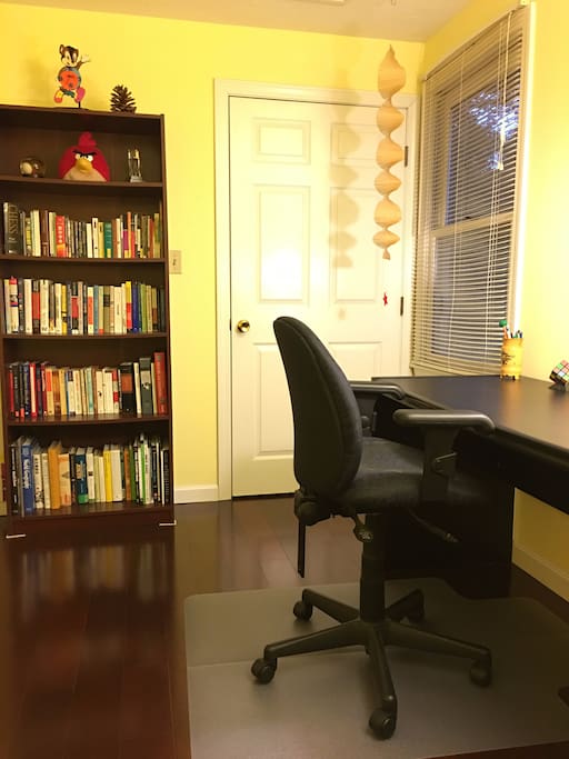 Thinker's Retreat in Historic Lexington