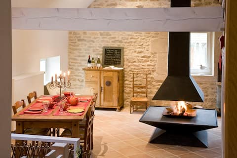 Charming house near Beaune, 6 people, pool