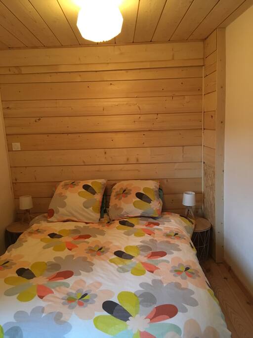 la chambre avec son point d'eau