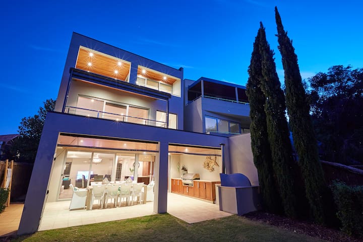 The Bay Residence, Marybrook, Western Australia