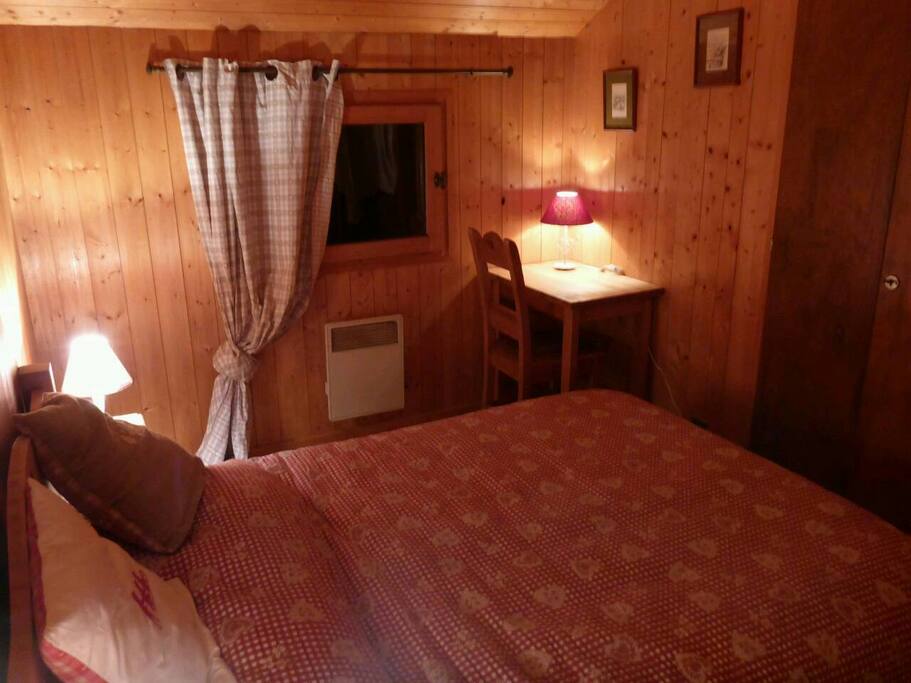 Reposez-vous dans votre lit douillet.