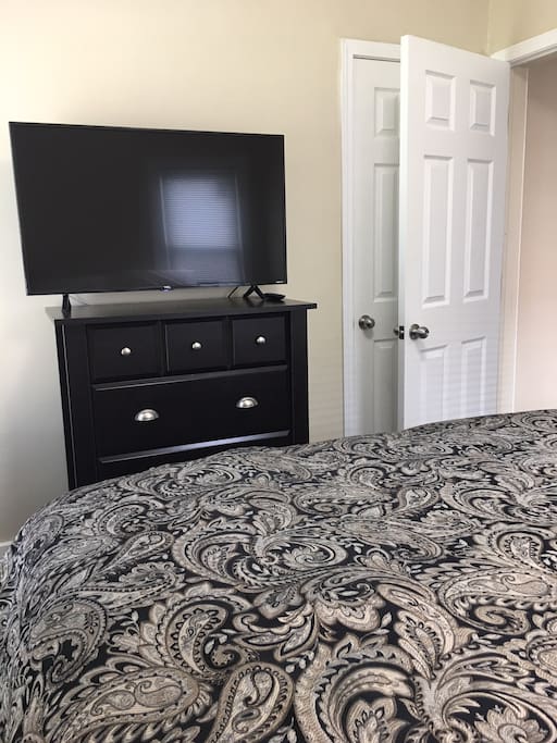 2 Queen Beds