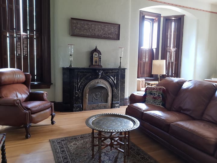 The Tuscan Villa In Downtown Lewisburg - Lewisburg, PA