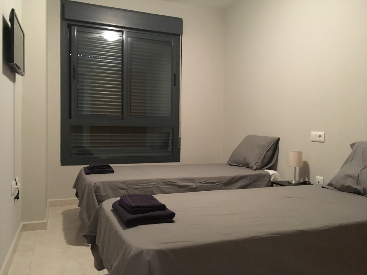 غرفة النوم 2