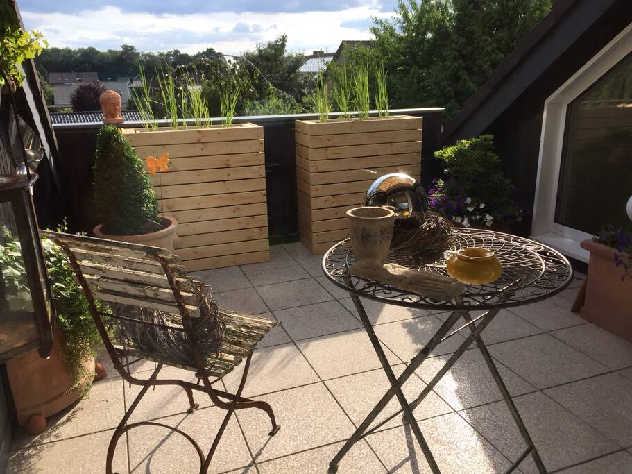 Die Loggia,Sonne pur"vom Sonnenaufgang bis zum Untergang " natürlich nur wenn sie scheint.