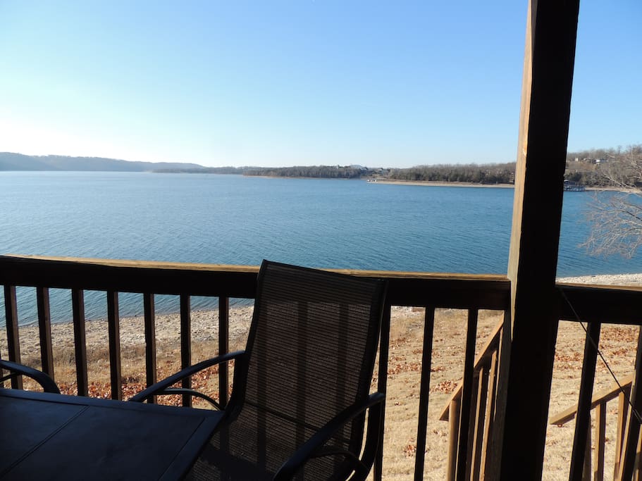 Lovely view of Table Rock Lake and Ozark Mountains