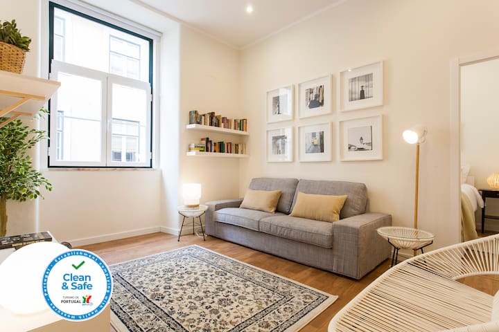 Central Downtown 2E up to 13guests by Central Hill