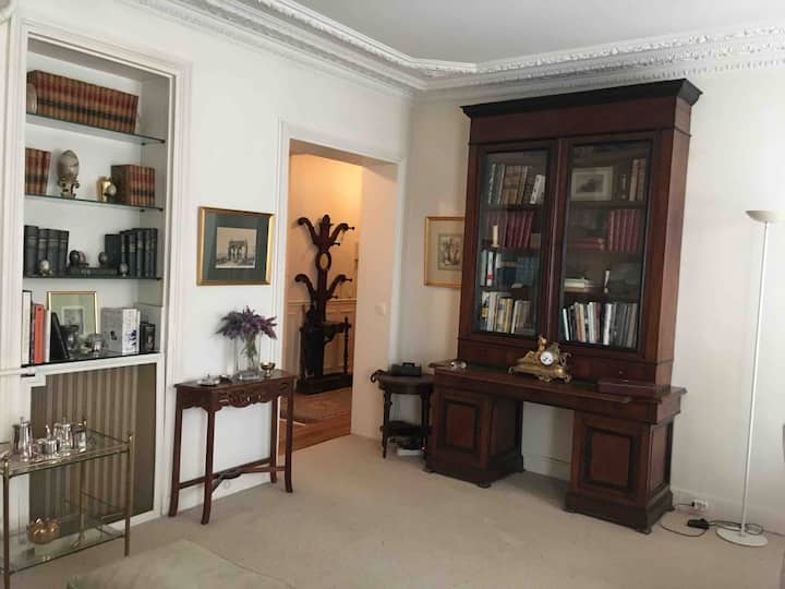 Autumn in Paris Montparnasse 68 m2 1 bedroom