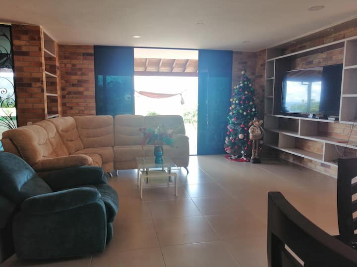 Casa De Campo La Loma - Girón