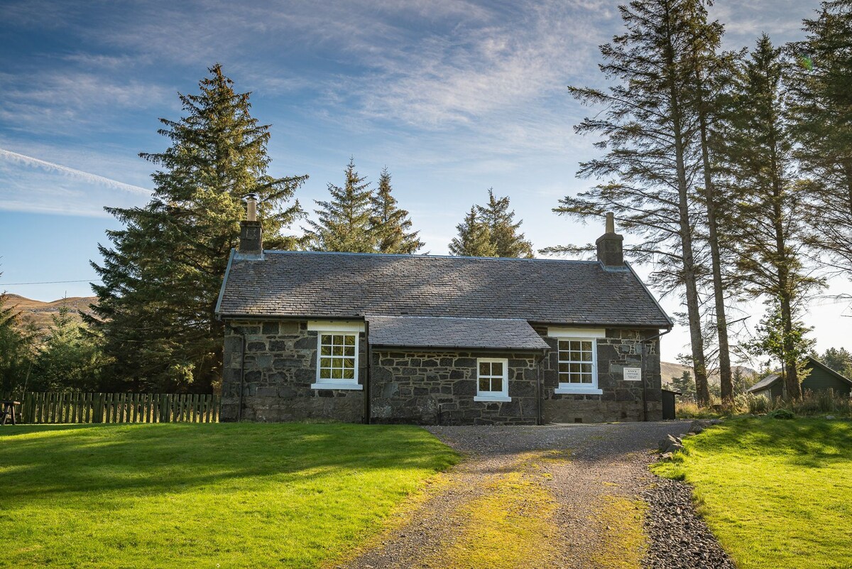 Tobermory Holiday Rentals & Homes - Scotland, United Kingdom | Airbnb