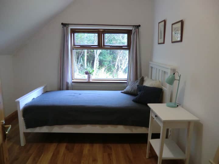 Ერთადგილიანი საძინებელი