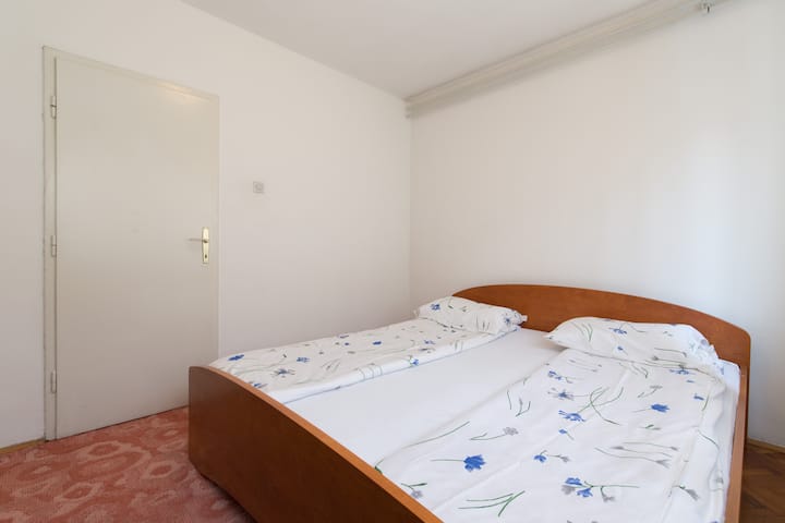 Dormitorio n .º 1: vista desde la ventana