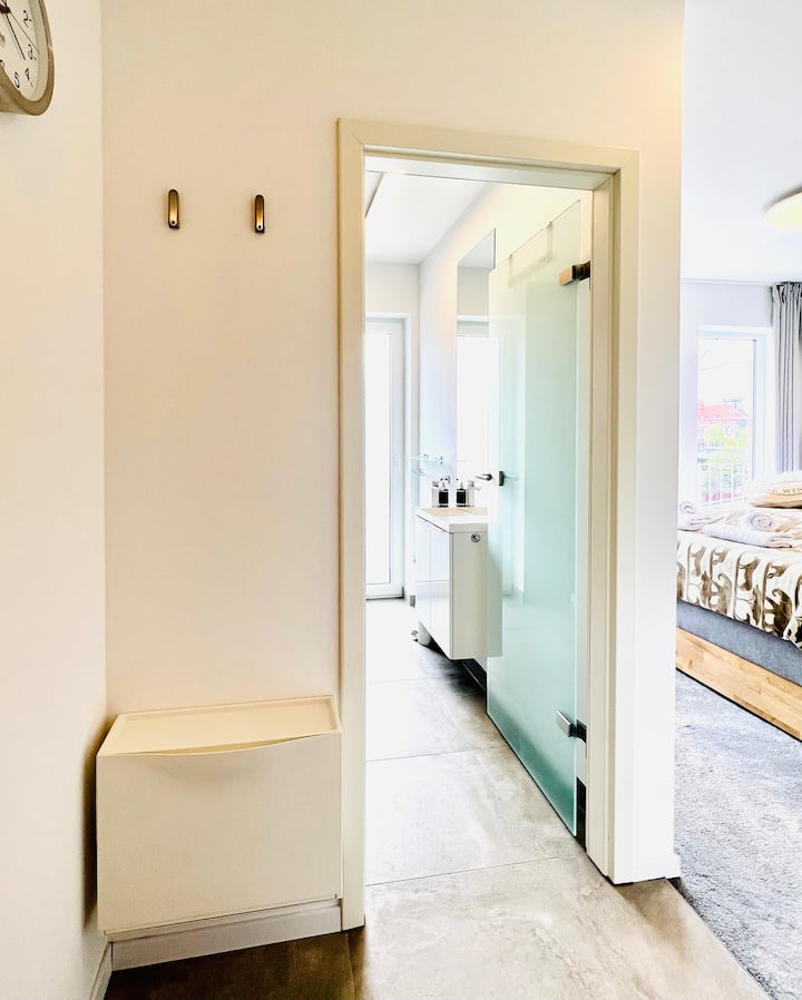 2025 Luxury Baltic Boutique Budget Suite & Balcony - Kiel