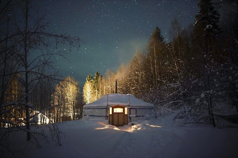 ★ Lapland Yurts ★ Yurt No.1 ★