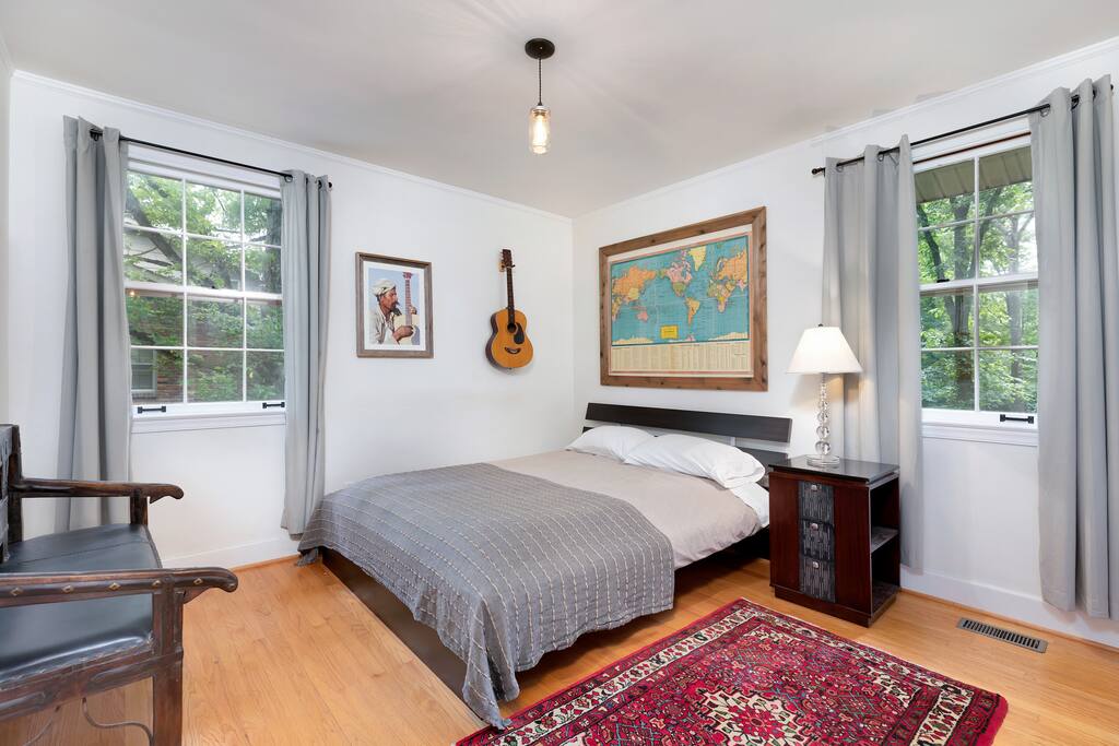 Queen bedroom on main floor.