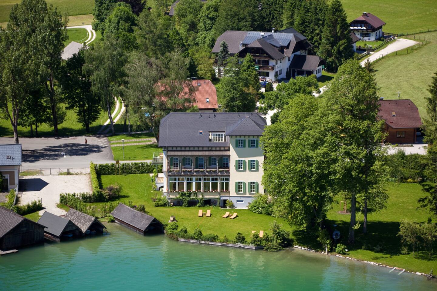 Top 20 wolfgangsee lake vacation rentals, vacation homes & condo ...