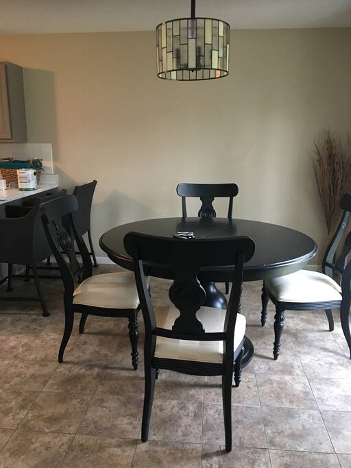 Casual dining