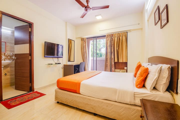 Private room at Marol -Eco Residency near Airport