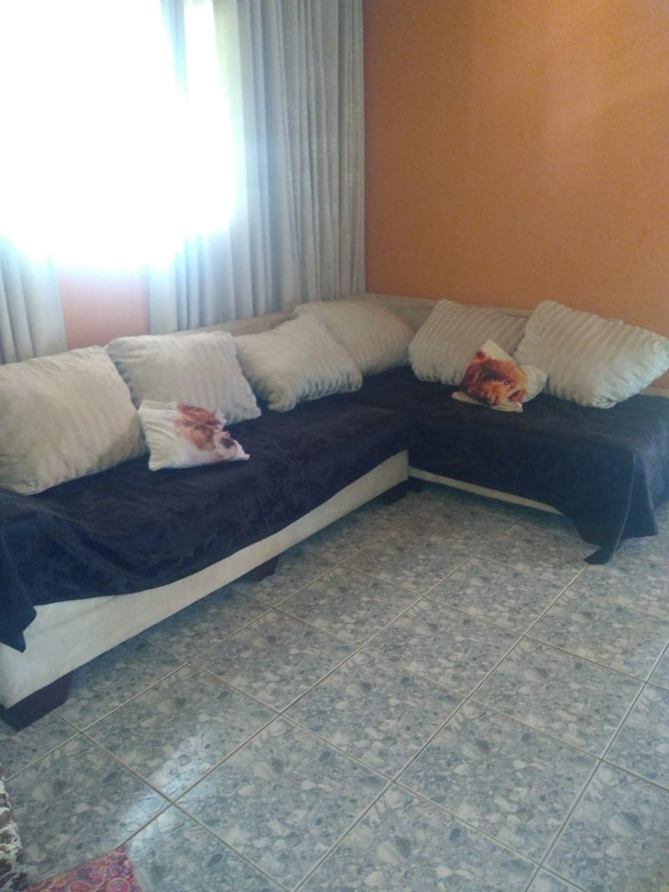 غرفة المعيشة