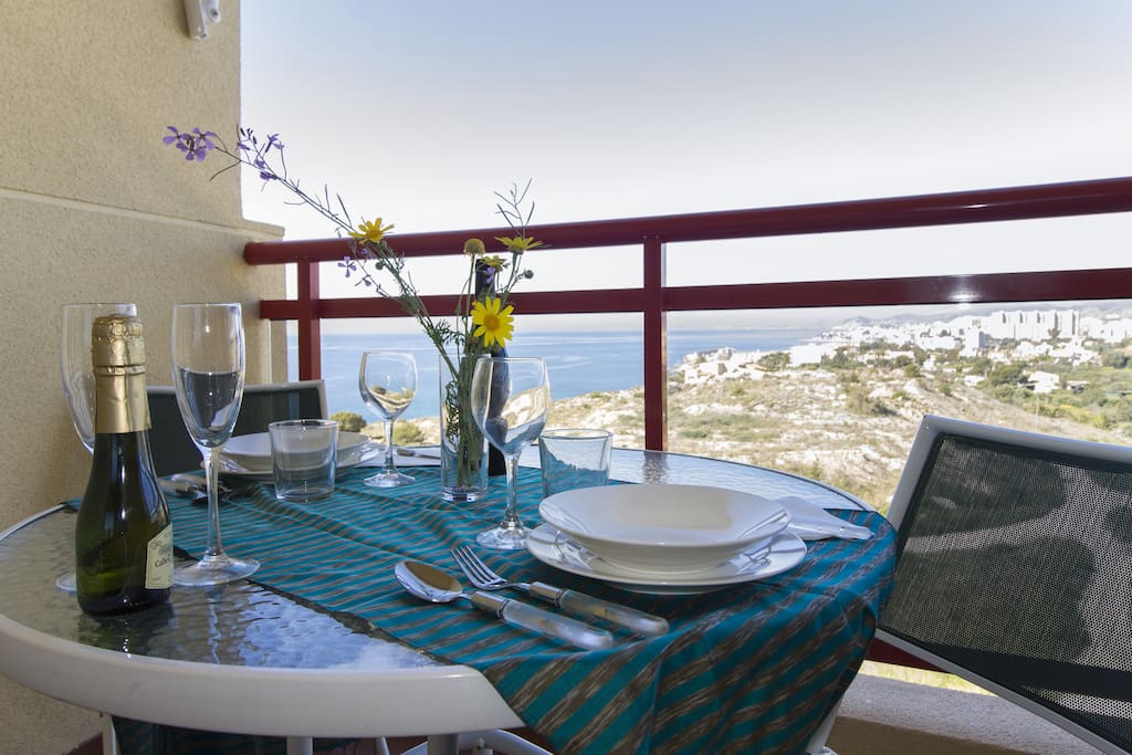 Terraza espaciosa para comer