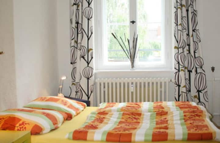 غرفة النوم 2