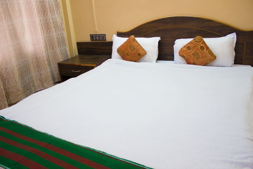Double Bed