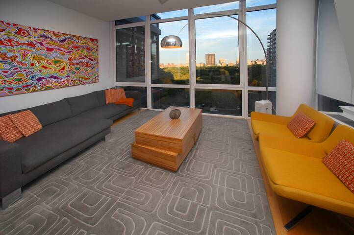 Luxury 2Bed/2.5Bath Central Park View gallery image 4