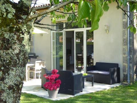 4* Cottage with pool – Chez Laura