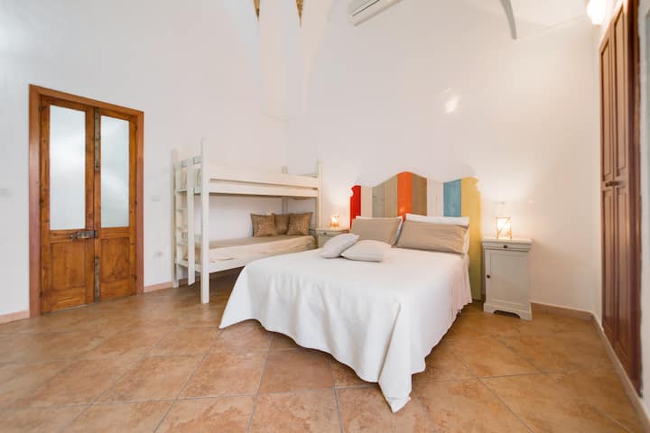The Court Of Noemi. Typical Salento House - Tricase