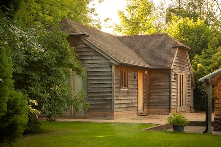 Stunning Studio Barn, Buxted