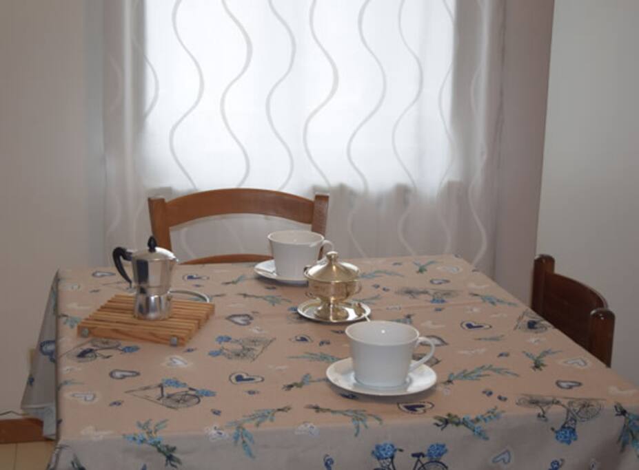 Tavolo pranzo