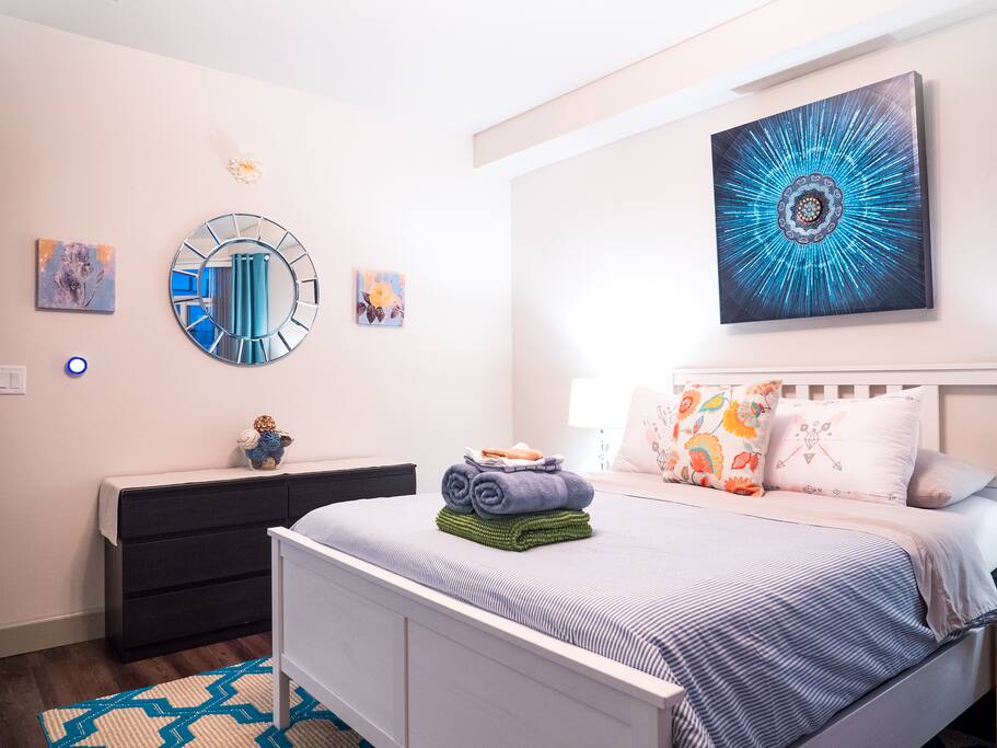 Plenty of storage with a bed side dresser as well as walk in closet at your convenience.
