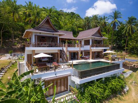 Perfect View Pool Villa, private pool