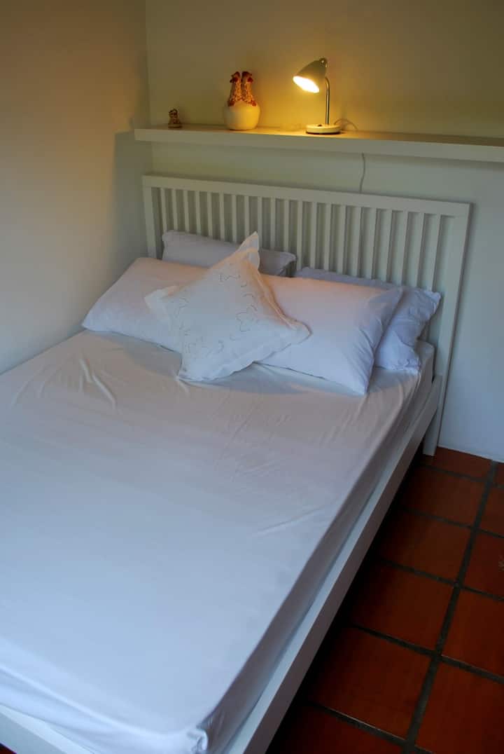 Kuća 01 - soba 02 - bračni krevet