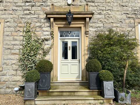 The Old Vicarage, luxury home for 14