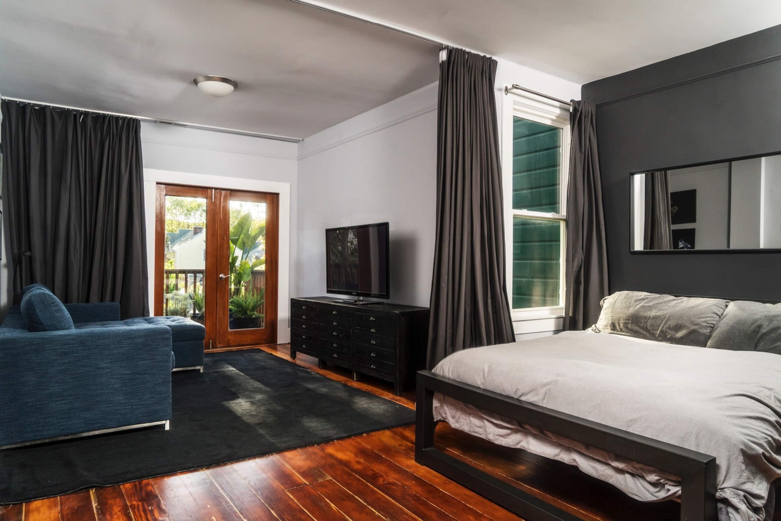 Townhouse in San Francisco · ★4.89 · 2 bedrooms · 3 beds · 1.5 baths - Image 8