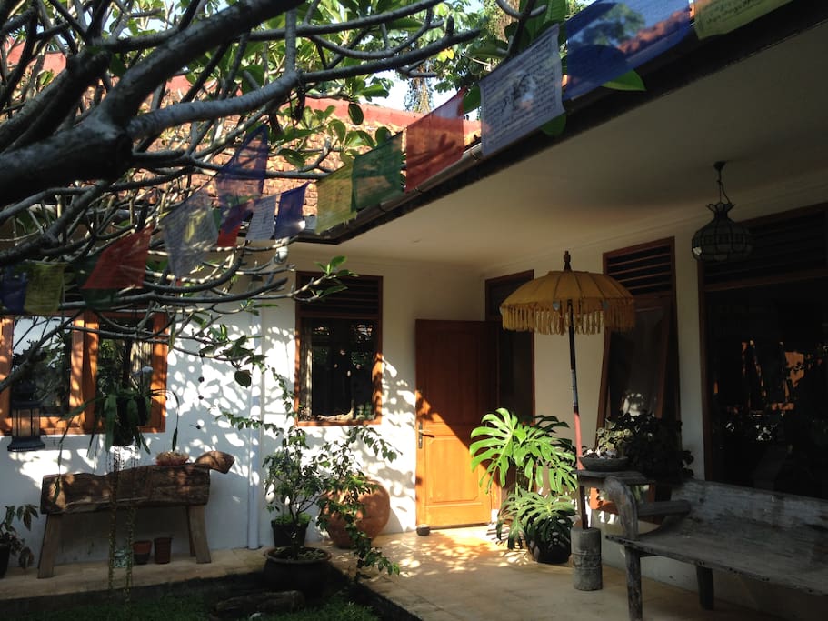 Inside garden view to entrance living and dining room