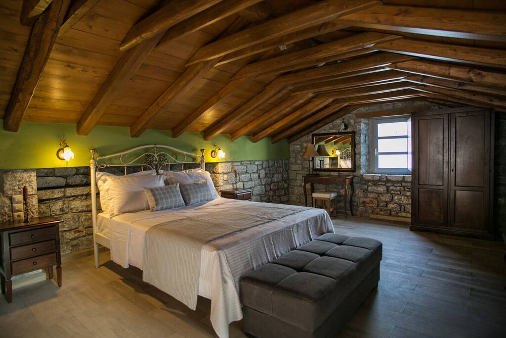 Loft for 2-4 persons