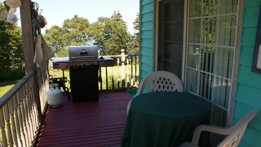 Bay Of Fundy Oceanfront Cozy Cabin Cottages For Rent In Berwick
