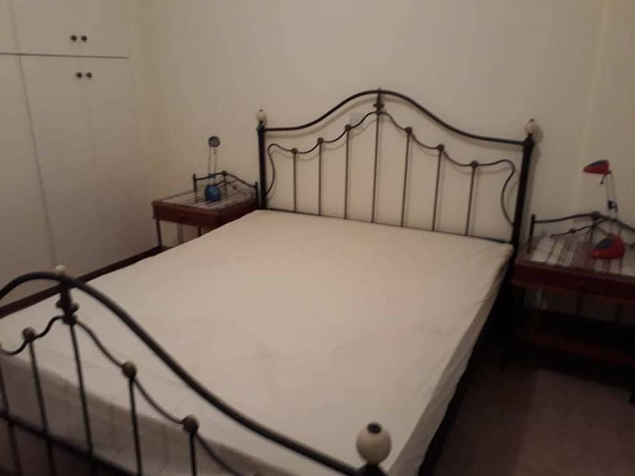 Double Bed
