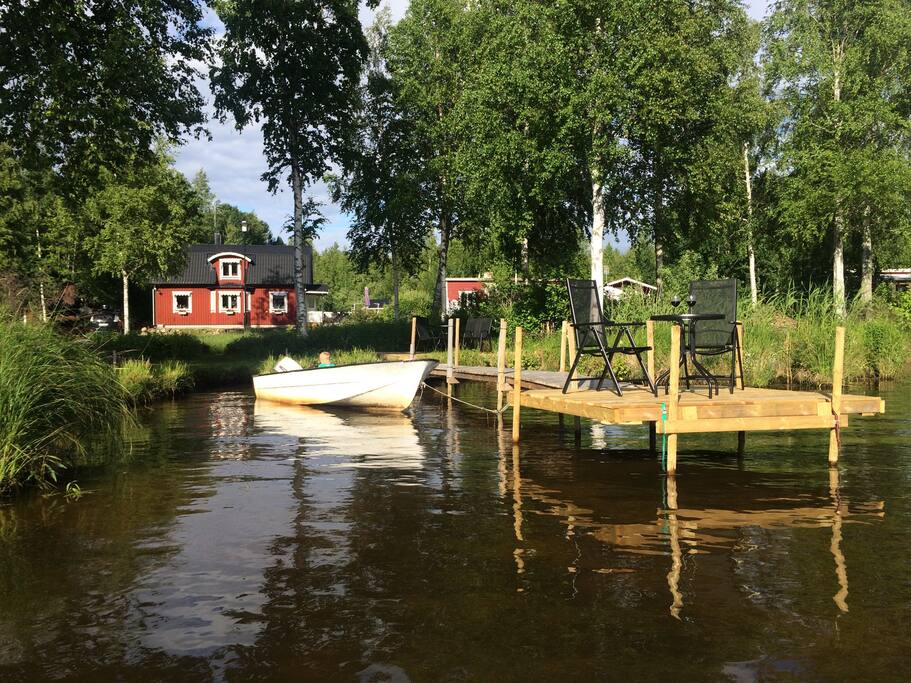 Huset och bryggan