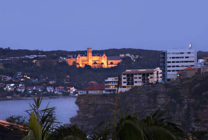 5-8 Beds, Beachside Freshwater Oasis gallery image 5